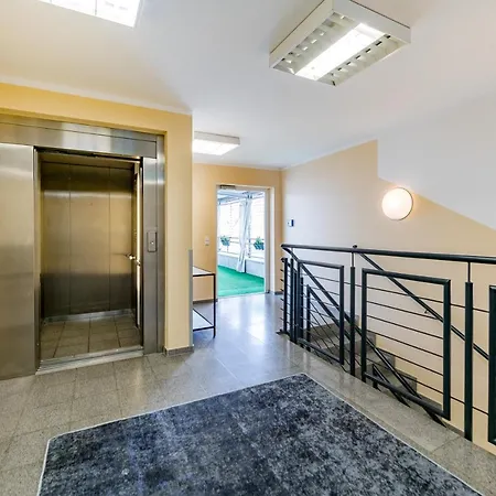 Hotel apartamentowy Alma