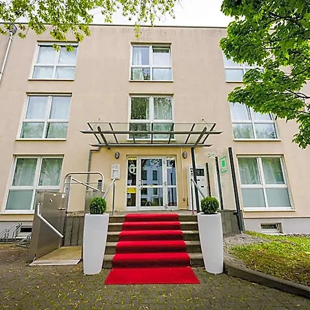 Alma Apartmanhotel