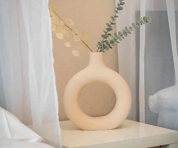 شقة فندقية Alma 4*